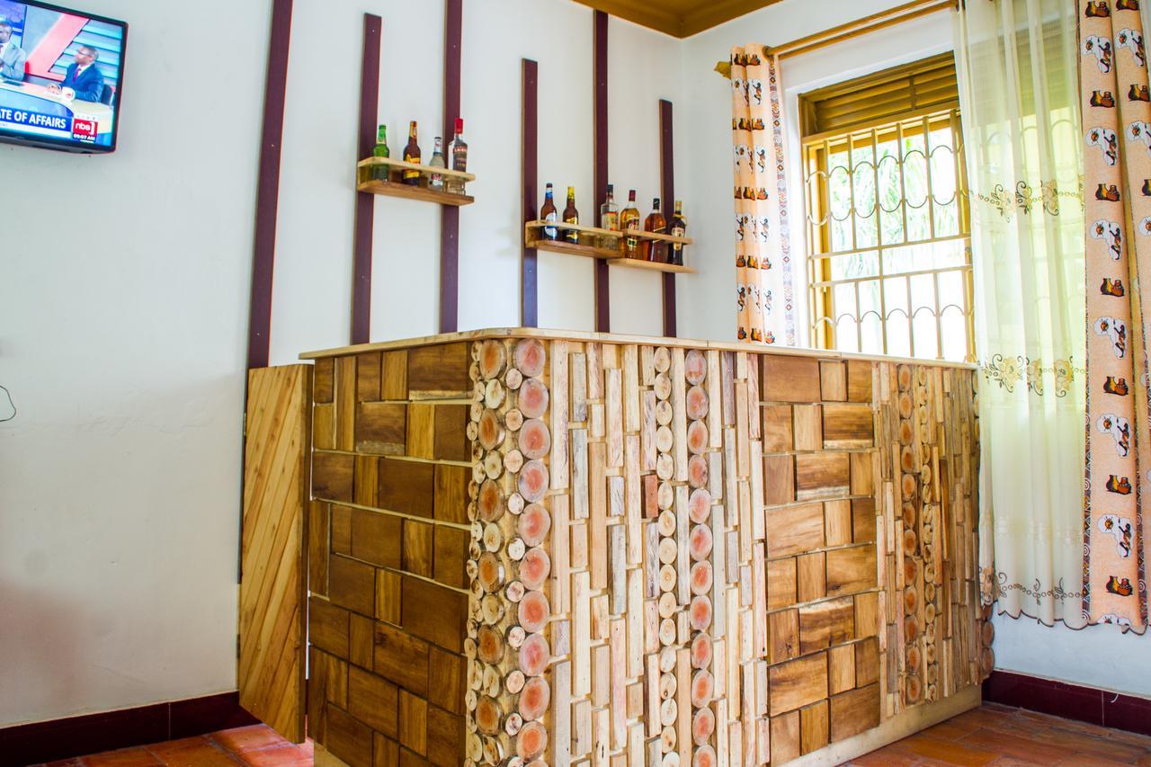 Queen Elizabeth Pvt Lodge Kichwamba Экстерьер фото