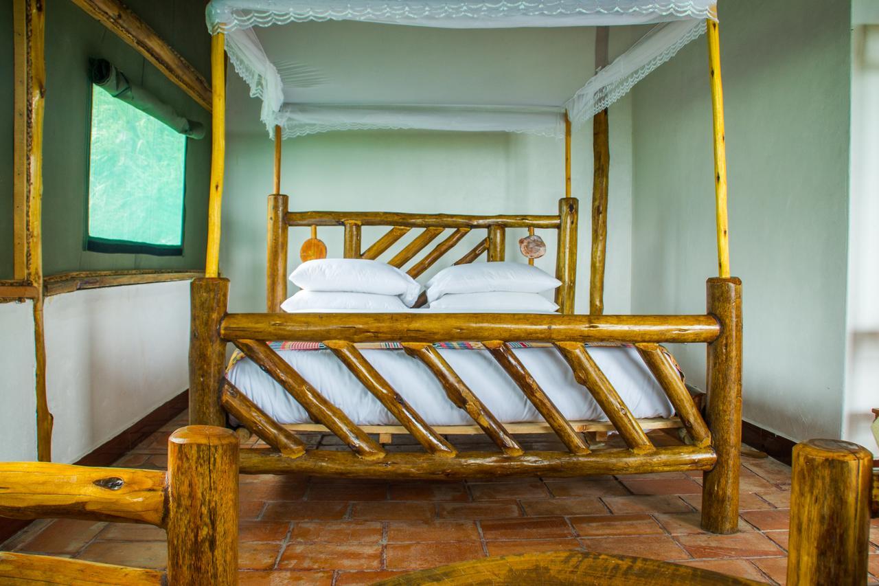 Queen Elizabeth Pvt Lodge Kichwamba Экстерьер фото