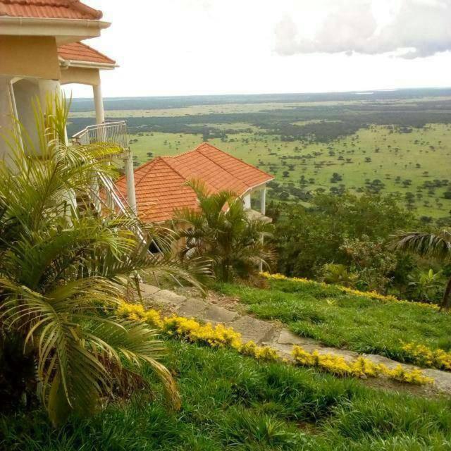Queen Elizabeth Pvt Lodge Kichwamba Экстерьер фото